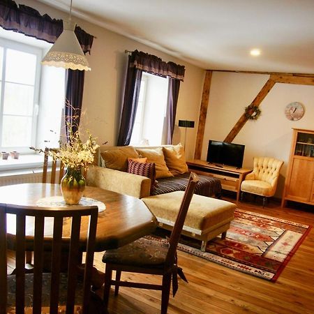 Bear Manor Lacu Muizina Apartment Pale Bagian luar foto