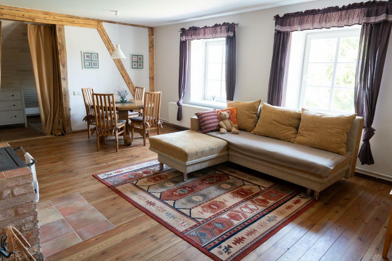 Bear Manor Lacu Muizina Apartment Pale Bagian luar foto